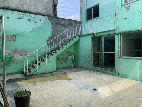 Casa Con Uso Desuelo En Venta En Jardin Balbuena, Cdmx