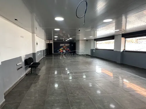 Local En Arriendo En Exposiciones. Cod A11297