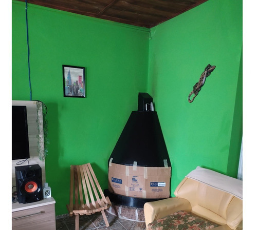 Imagen 2 de 13 de Vendo Casa A Media Cuadra De La Plaza 3 Dormitorios En Buen Estado Consulte!!!!!!
