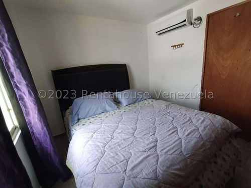 Excelente Oportunidad De Inversión En Casa Dúplex En Venta En La Urb Terraza De Ensenada Barquisimeto Rah Ve