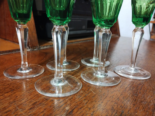 Antiguo Juego De 6 Copas De Vidrio Verde Tallado A Mano R4 (Usado)