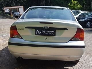 Focus Sedan Glx 2.0 16v