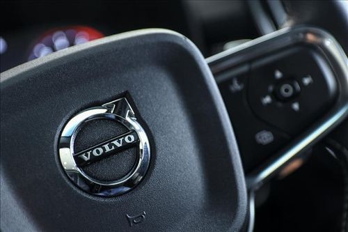 Imagem 8 de 11 de Volvo Xc40 2.0 T5 R-design Awd Geartronic
