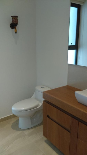Imagen 9 de 30 de Oportunidad!!!!!casa En Venta Para Inversionistas Milenio Iii Privada Home Coto Club Queretaro