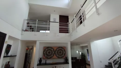 Casa En Venta En Pance. Cod V11497