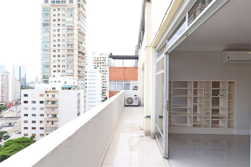 Aparatamento Com 300 Metros De Área Útil , Na Rua Do Clube Pinheiros , Totalmente Reformado , - 353-im559609