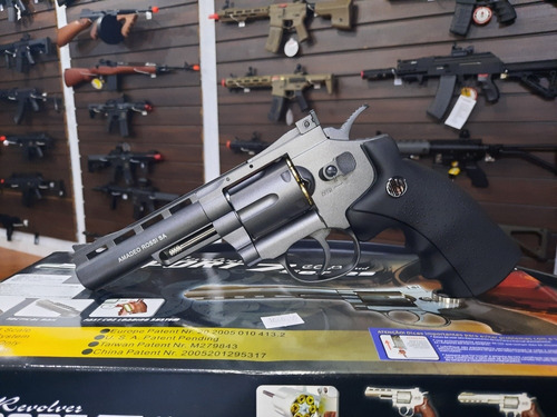 Imagem 1 de 9 de Airgun Revólver 38 4 Rossi W701 Co2 4.5mm Esfera De Metal