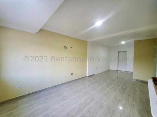 Imagen 10 de 13 de Venta Townhouse Estrenar En Maracay #4-22-11211gbf