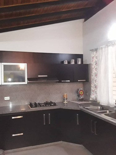 Cas En Venta En Villas De Aragua La Morita 1 - 04js