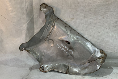 Defletor Inf Calor Escap Renault Sandero/megane/livina 1.6 (Usado)