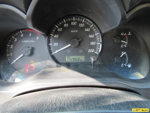 Imagen 18 de 25 de Toyota Hilux 2.5 4x4