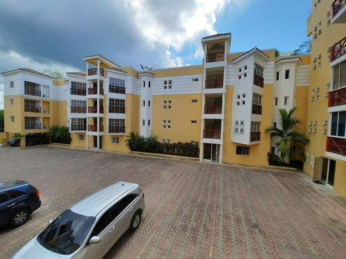 Vendo Apartamento Amueblado A 200 Metros De La Playa.