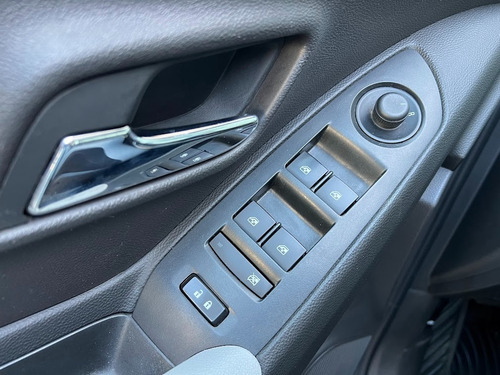 Imagen 17 de 25 de Chevrolet Tracker 2018 1.8 Ltz Unico Dueño, Caja Manual