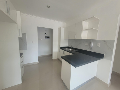 Alquiler De Apto Ensanche Isabelita 2 Habitaciones
