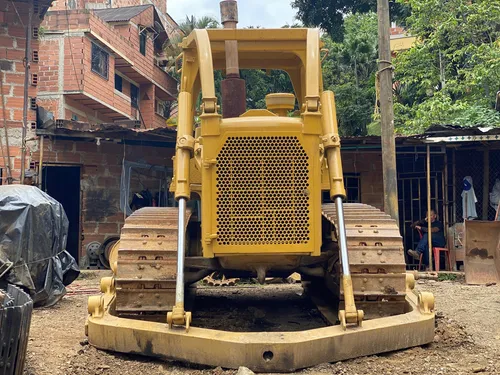 Bulldozer Caterpillar D6d Mod 1980