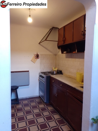 Imagen 6 de 30 de Casa Ph Pocitos Venta Al Frente 4 Dormitorios Cocina Baño Pallier Comedor Patio Buhardilla Y Azotea