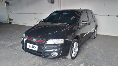 Fiat Stilo 1.8 8v(flex) 4p