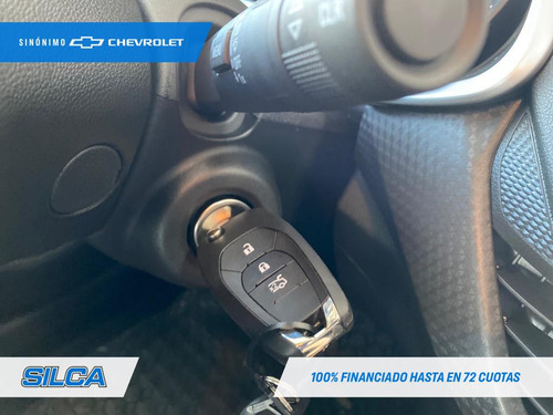 Chevrolet Onix plus lt