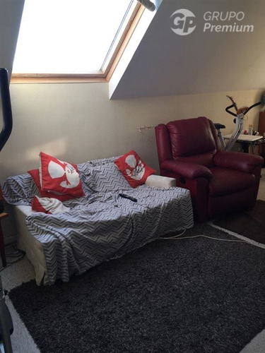 Casa En Venta De 4 Dorm. En San Pedro De La Paz