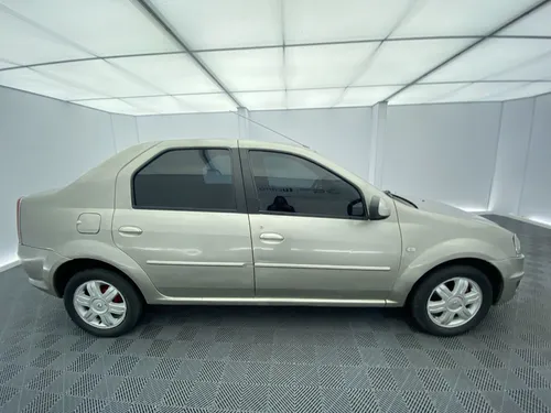 Renault Logan Dynamique 1.6