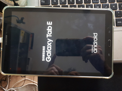 Tablet Galaxy Tab E 2015 Sm-t560 9.6 16gb Black 1.5gb