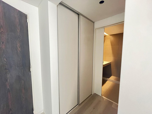 Edificio De Categoria Sum Coworking Balcon