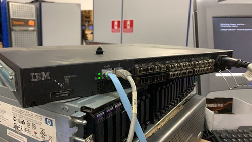 Switch Ibm San 2498-b24 24 Portas 8gb Com Gbic E Licenças (Usado)