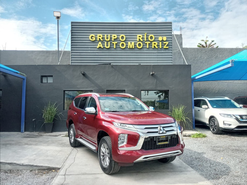 Imagen 3 de 14 de Mitsubishi Montero 2020 3.0 Es 4x2 At