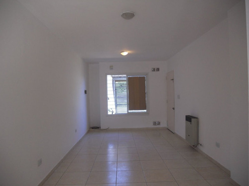 Imagen 7 de 18 de Nuevo Poeta - Hugo Miatello 4700 - ¡venta! - 2 Duplex - 2 Dormitorios C/cochera