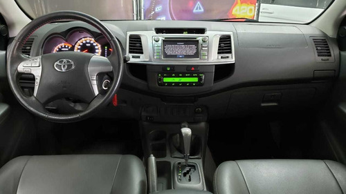 Toyota - Hilux 2.7 Srv 4x4 Cd Automática 2013