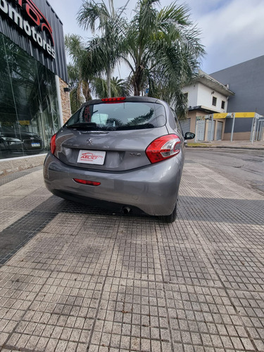 Peugeot 208 1.5 Active
