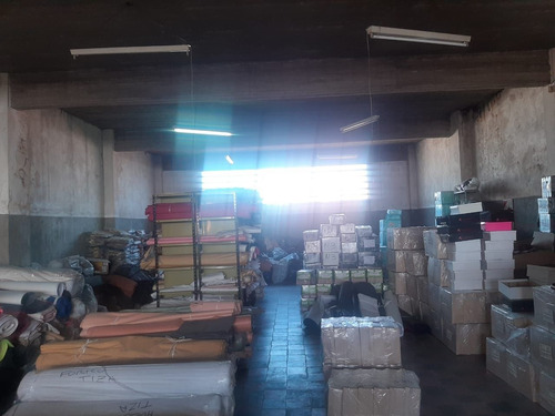Imagen 4 de 17 de Galpon En Venta En Ciudadela