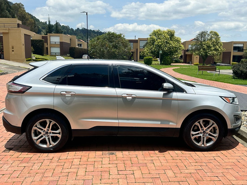 Ford Edge 2.0 Titanium