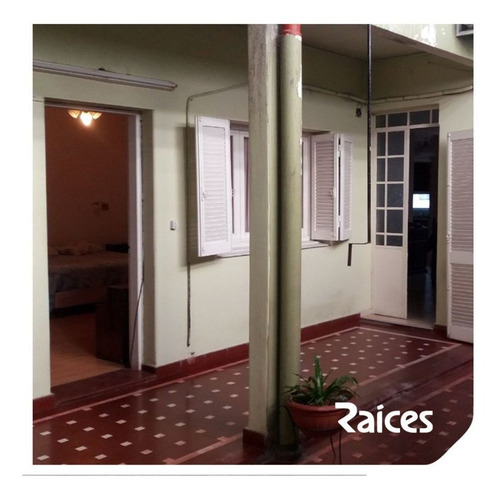 Casa En Venta De 3 Dormitorios En Otros Barrios