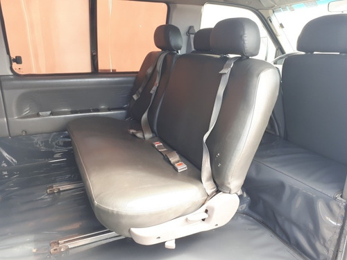 Kia Besta 2004 3.0 Gs Grand 16l 4p