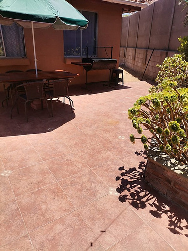 Casa Amoblada En Arriendo, Año Corrido, Algarrobo.