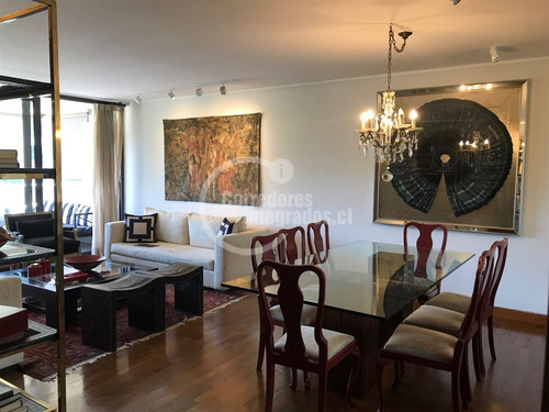 Departamento En Venta De 4 Dorm. En Lo Barnechea