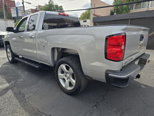 Chevrolet Silverado 4.3 2500 Crew Cab At