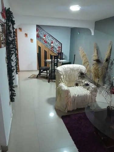 Bonita Casa En Los Pinos