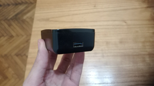Auriculares Bluetooth Earbuds, Funciona Sólo Uno. Negro (Usado)