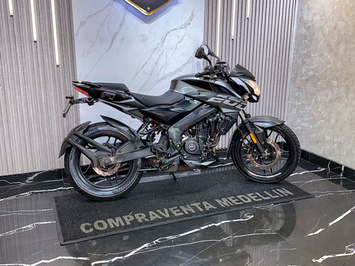 Pulsar Ns 200