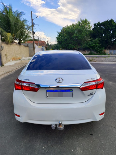 Toyota Corolla 2.0 16v Altis Flex Multi-drive S 4p