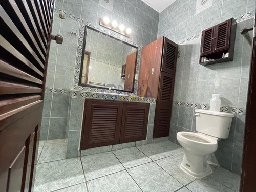 Preciosa Casa Amueblada En Renta En Col. Jardines De Tuxpan