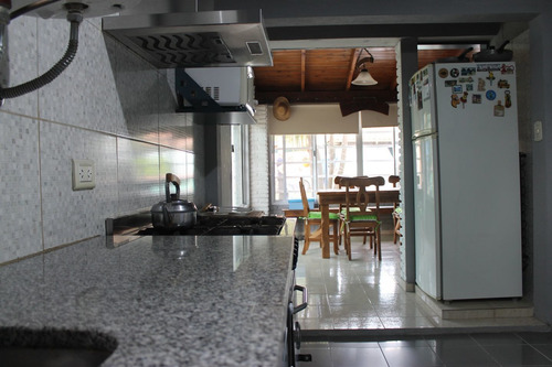 Imagen 4 de 14 de Ph En Venta En Villa Elisa