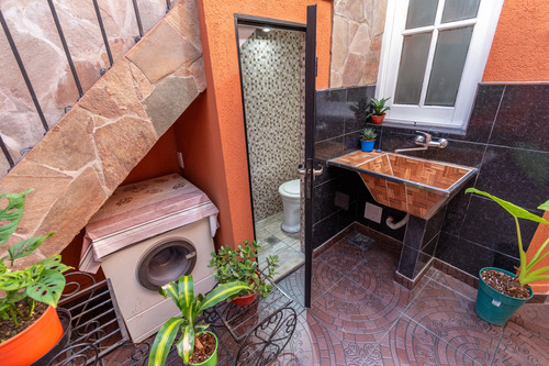 Venta - Ph Reciclado A Nuevo +4 Ambientes Refaccionado - Sin Expensas - Flores - Plaza Misericordia