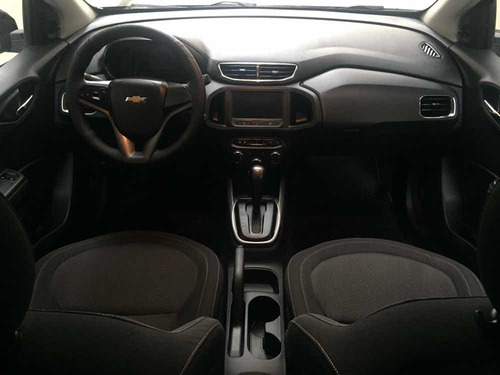 Imagem 9 de 15 de Chevrolet Onix 2014 1.4 Lt Aut. 5p