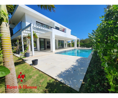 Villa En Venta En Punta Cana 4 Habitaciones, 5 Baños. Desde Us$975,000.00