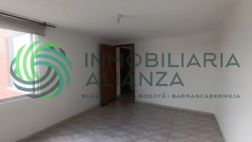 Apartamento En Venta En Cabecera Del Llano. Cod V61728