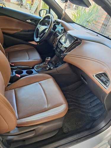 Chevrolet Cruze 1.4 Premier At Sedan