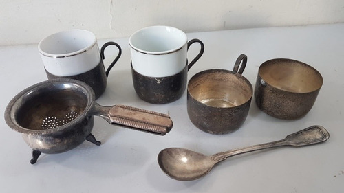 Antigo Jogo Xícara D Café Colher Coador De Chá Tudo Prata (Usado)